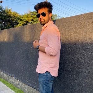 Meet your Posher, Mihir